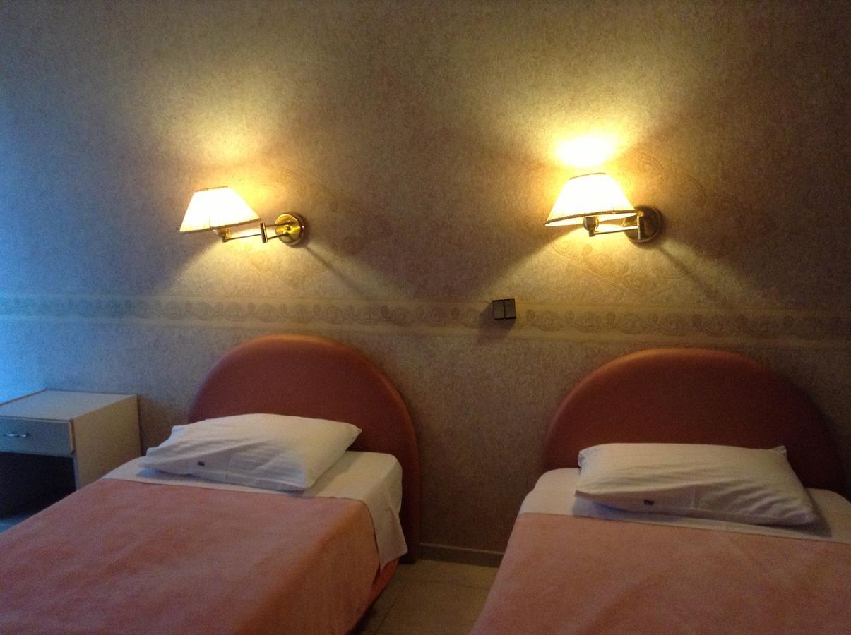 Plotini Hotel Dhidhimotikhon Værelse billede